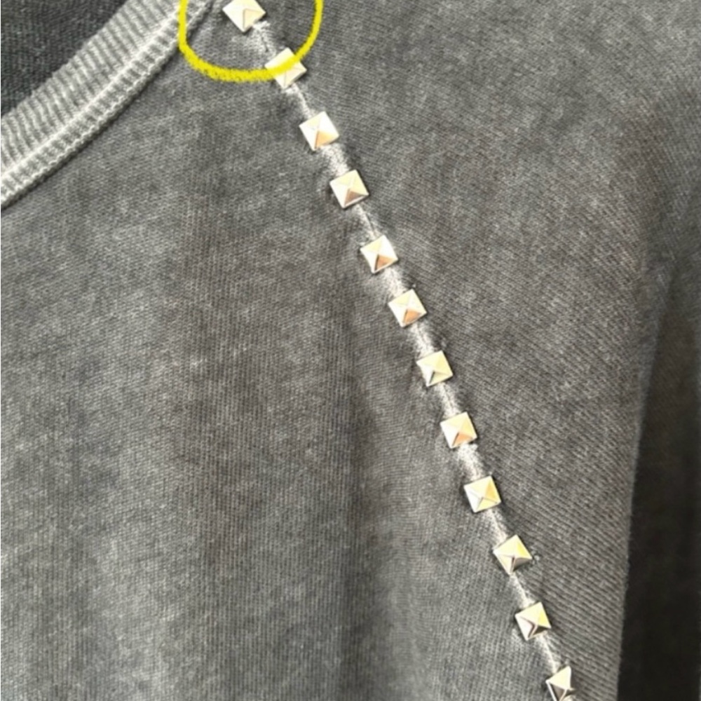 FREECITY Studded Sweatshirt S - Picture 9 of 12